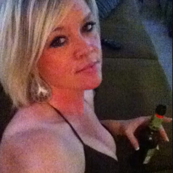 Meet your Posher, Chanda - Picture 1 of 1